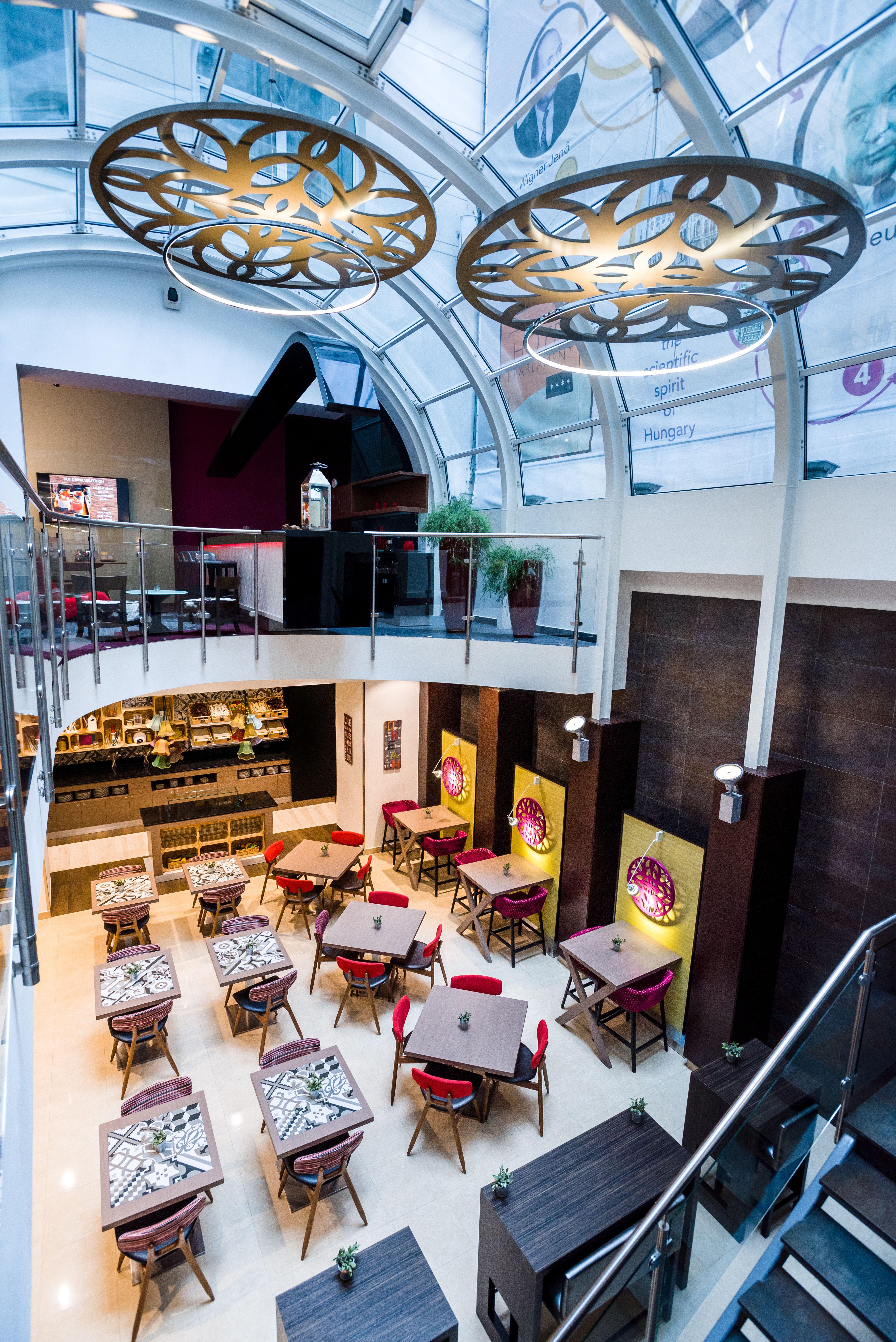 Ikonik Parlament Hotel Будапеща Екстериор снимка