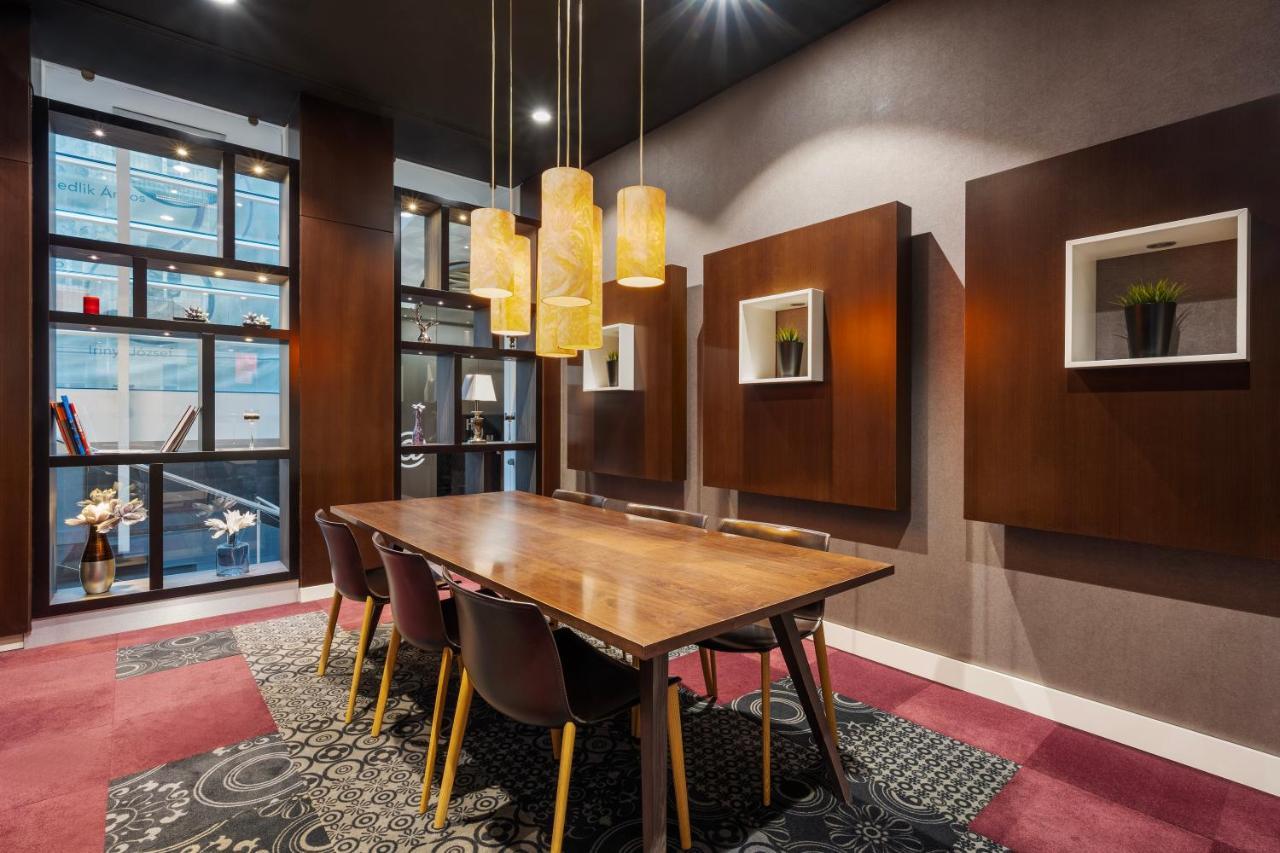 Ikonik Parlament Hotel Будапеща Екстериор снимка