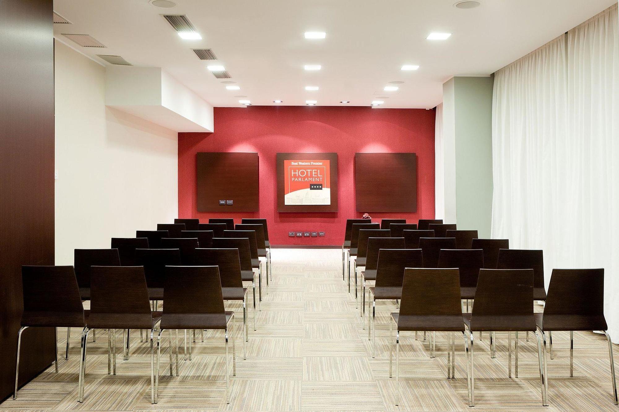 Ikonik Parlament Hotel Будапеща Съоръжения снимка